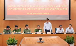 Chủ tịch UBND TP Hà Nội phát biểu tại buổi làm việc. (ảnh A.Tuấn)