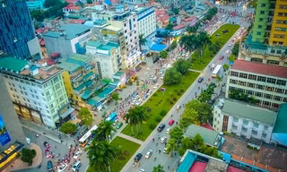 Nhìn trên cao đường đẹp nhất Hà Nội trước khi bị xén dải phân cách