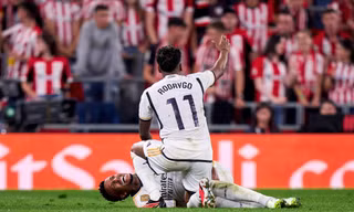 Tai họa ập xuống Real Madrid: Ngôi sao thứ 2 đứt dây chằng đầu gối