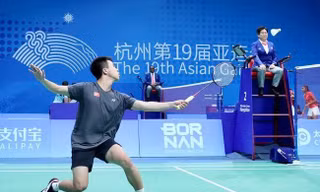 Cầu lông Asiad 19: Nguyễn Hải Đăng thua ngược tay vợt số 1 Thái Lan đầy tiếc nuối