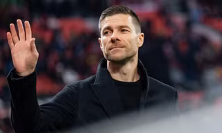 Bayer Leverkusen của Xabi Alonso đi vào lịch sử bóng đá Đức