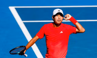 Tay vợt gốc Việt vỡ mộng đấu Jannik Sinner tại Australia Open 2025