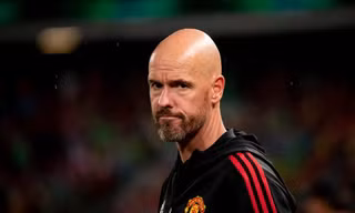 MU vùi dập Liverpool, HLV Ten Hag vẫn chê học trò mắc quá nhiều sai lầm