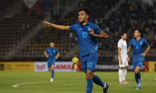 Teerasil Dangda nới rộng kỷ lục ghi bàn nhiều nhất lịch sử AFF Cup 2022