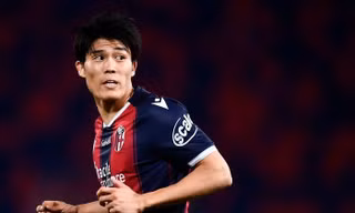 Arsenal bất ngờ chiêu mộ ngôi sao người Nhật Bản