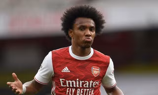 Willian bỏ 20 triệu bảng để tự giải thoát khỏi Arsenal