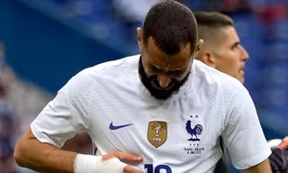 Benzema chấn thương, đội tuyển Pháp lo ngay ngáy