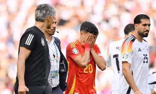 Pedri chấp nhận lời xin lỗi của Toni Kroos