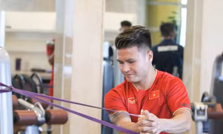 Quang Hải nghỉ 1 tháng, bỏ lỡ derby Hà Nội ở V-League 2023/24