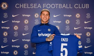 Enzo Fernandez nói gì sau khi trở thành cầu thủ đắt giá nhất lịch sử bóng đá Anh?