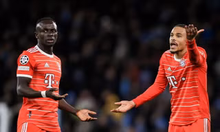 Sadio Mane đấm đồng đội sau khi Bayern thảm bại trước Man City