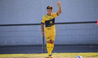 Nguyễn Quang Hải chắc suất đá chính cho Pau FC ở trận ra quân Ligue 2