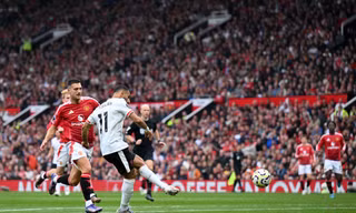 Luis Diaz, Salah khiến Quỷ đỏ im tiếng ở Old Trafford