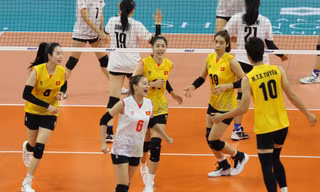 Đè bẹp Kazakhstan, tuyển bóng chuyền nữ Việt Nam vô địch AVC Challenge Cup 2024