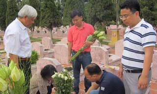 Tháng bảy này, Đặng Thùy Trâm...
