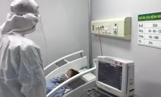 Chăm sóc bệnh nhân trong phòng cách ly nghi nhiễm virus corona có gì đặc biệt?