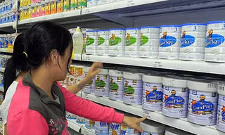 Giá nguyên liệu giảm, giá sản phẩm vẫn cao