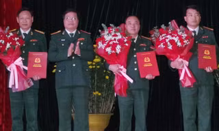 Công bố quyết định của Bộ Quốc phòng quy định phân loại tổ chức cơ quan quân sự địa phương