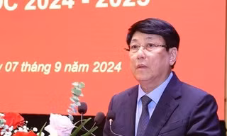 Thường trực Ban Bí thư: Tuyệt đối chống tư tưởng học cho đủ tiêu chí để được đề bạt