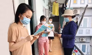 Một căn nhà vi phạm trật tự xây dựng tại xã Kim Chung bị đập bỏ