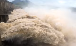 Ban chỉ đạo Trung ương về Phòng chống thiên tai yêu cầu các địa phương rà soát, sẵn sàng phương án đảm bảo an toàn khi các hồ chứa xả lũ