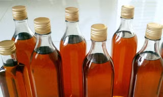 Ít ai ngờ,những chai gọi là nước chấm, nước mắm thế này được làm từ hóa chất tẩy rửa công nghiệp