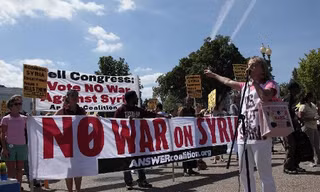 Người biểu tình tụ tập trước Nhà Trắng phản đối tấn công Syria