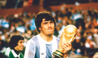 Đội trưởng Daniel Pasarella và chức vô địch World Cup 1978 của Argentina Ảnh: Getty Images