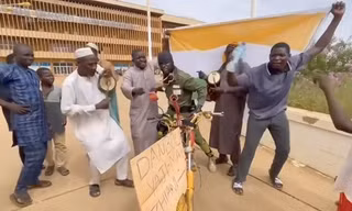 Nhiều người dân Niger cho rằng ECOWAS không hiểu tình hình dẫn đến cuộc đảo chính. (Ảnh: AP)