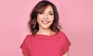 Bà Linda Yaccarino 