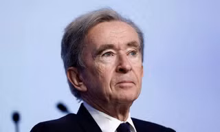 Tỷ phú Bernard Arnault, nhà sáng lập tập đoàn LVMH. (Ảnh: Reuters)