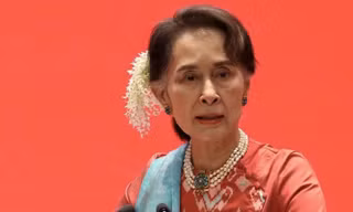 Bà Aung San Suu Kyi bị giam từ cuộc đảo chính đầu năm 2021. (Ảnh: Reuters)