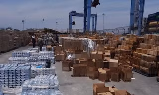Hàng loạt thùng chứa ma tuý đá lỏng nguỵ trang thành rượu tequila bị phát hiện ở cảng biển Mexico