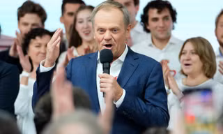 Ông Donald Tusk có thể trở thành thủ tướng tiếp theo của Ba Lan. (Ảnh: AP)