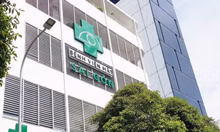Thông tin mới vụ nam sinh bị giảm thị lực sau phẫu thuật tại Bệnh viện Mắt Sài Gòn