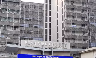 Nhiều cơ sở y tế ở TPHCM không nhận hoa, quà ngày Thầy thuốc Việt Nam