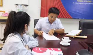  Bệnh nhân bị bác sĩ dùng một tay phá thai 21 tuần tuổi, đại diện phòng khám nói gì?