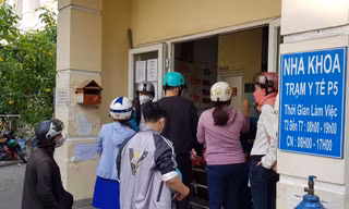 Mỗi nhân sự trạm y tế phải 'gánh' gần 6.000 dân