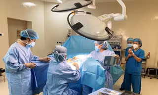 Thiếu nữ bị bụng phình to khi đến ngày 'đèn đỏ' vì dị tật hiếm gặp trên thế giới