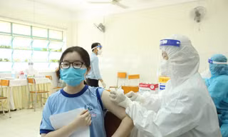 Chích ngừa COVID-19 cho trẻ em trên toàn TPHCM từ ngày mai