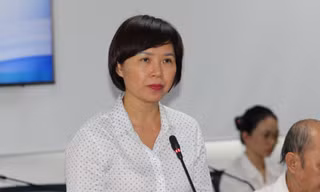 Hơn 33.000 trẻ tại TPHCM đang mòn mỏi chờ vắc xin