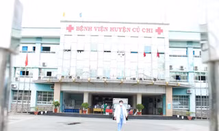 TPHCM: Lại đề xuất chuyển y tế cơ sở về quận huyện quản lý