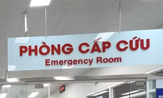 Ngã vào xô nước, bé trai 2 tuổi tử vong 