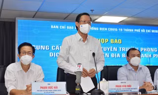 Chủ tịch TPHCM lý giải quyết định kéo dài thời gian giãn cách xã hội