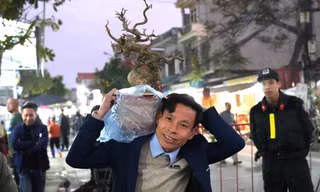 Chợ Viềng nhộn nhịp trước giờ khai hội