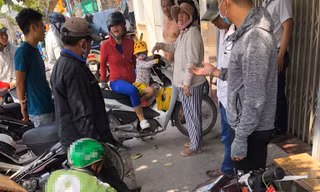 Nạn nhân ngã xe trọng thương khi bị cướp.