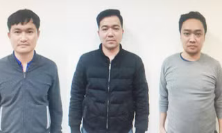 Triệt phá đường dây đánh bạc kiểu Rikvip