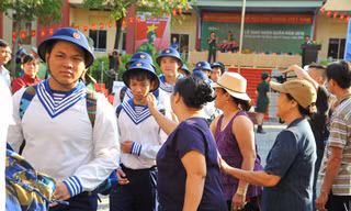 4.470 tân binh TPHCM lên đường nhập ngũ