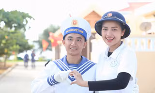 Hoa hậu Ngọc Châu: 'Yêu quê hương, yêu Tổ quốc mình vô cùng'