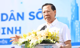 Chủ tịch TPHCM muốn hoàn thành mục tiêu ‘công dân số’ trước Tết